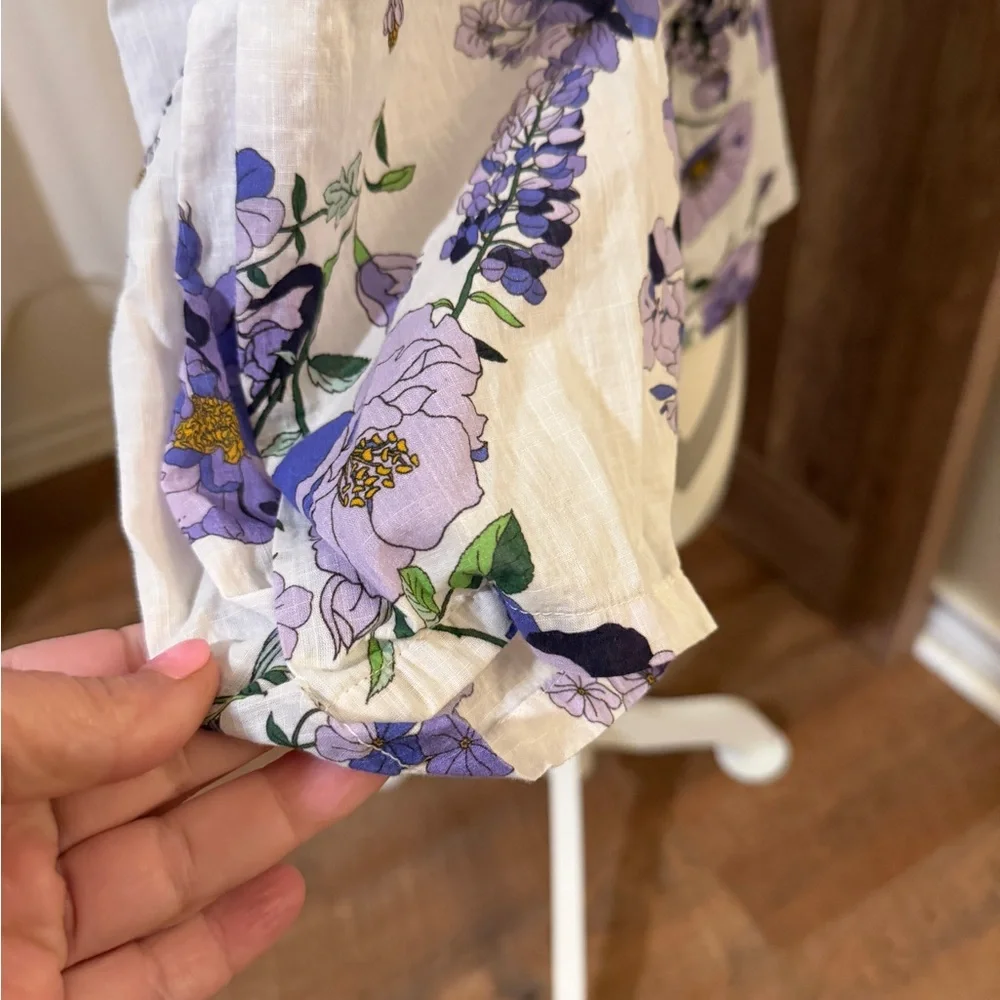 Anthropologie White Purple Floral Sweetheart VNeck Puff Sleeve Blouse Lg petite